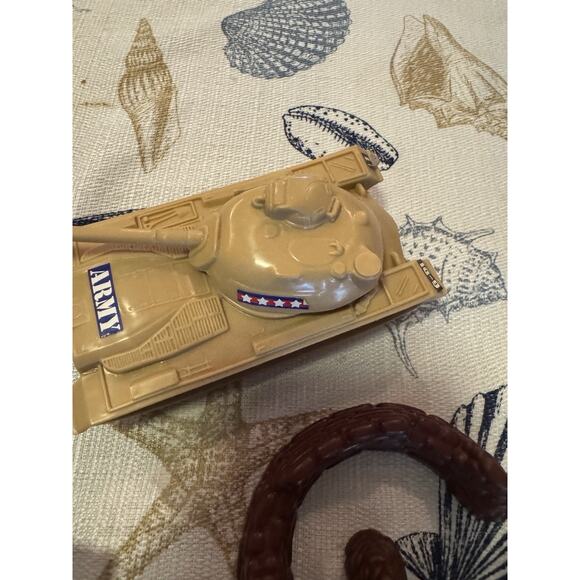 army men lot Tanks And Helicopter - Picture 7 of 13